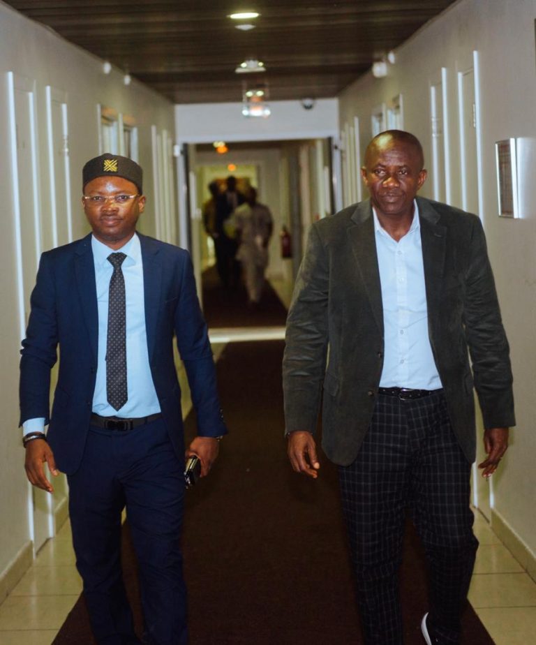 Paix et Sécurité en Afrique : Une Rencontre stratégique entre l’Amb. Dr. Johaness MAKOUVIA et le Rév. Dr. Shodankeh Johnson